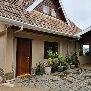 https://casa-campos-campos-do-jordao.camposdojordaohotels.net